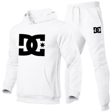 Conjunto Básico de Moletom Estampado DC Shoes Star Esportivo Com Bolso Canguru de Treino Bevelie