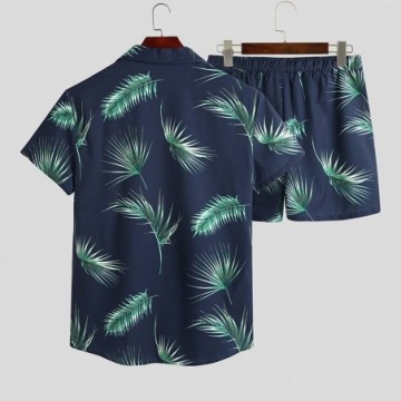 Conjunto Masculino Havaiano Casual de Praia Short e Camisa Com Estampas de Folhas Estilo Havaiana Bevelie