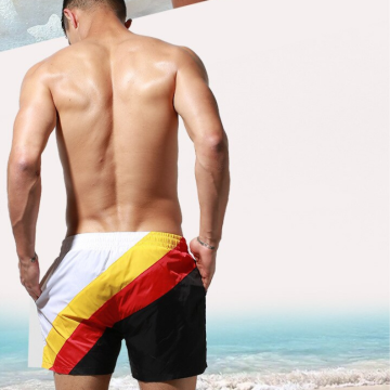 Short Masculino de Praia Férias Listrado Charmoso Casual Com Bolsos Bevelie